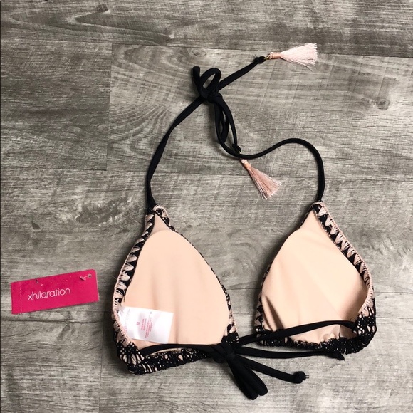 NWT Xhilaration Bikini Top Medium - Picture 7 of 7